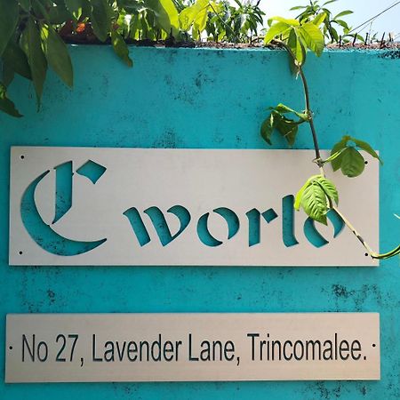 C- World Hotel Trincomalee Exterior foto